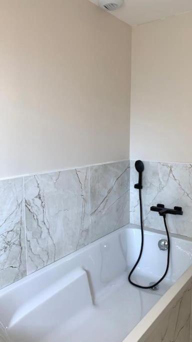 Villa Chic 3 Chambres ,2 Sdb シャテルロー エクステリア 写真